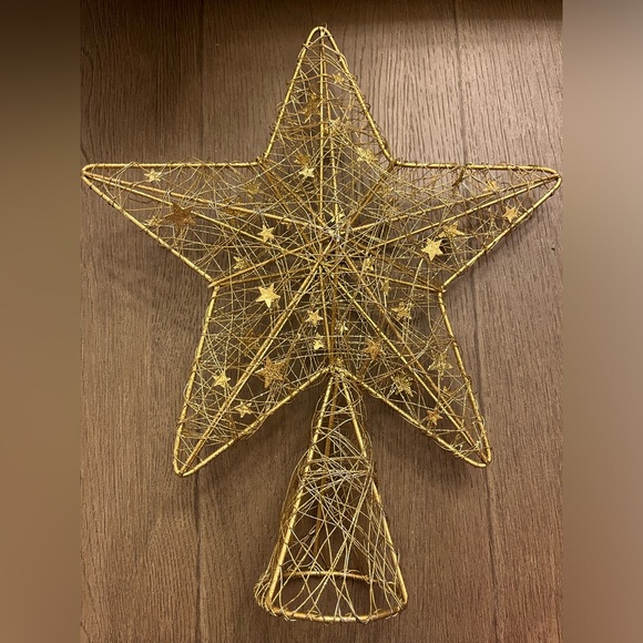 Gold Christmas Star Tree Topper - Picture 2 of 7